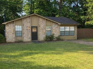202 Dale Dr, Troy, AL 36079