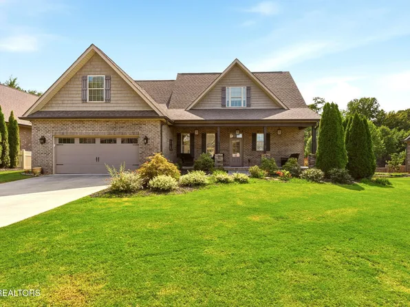 103 Crest Pointe Ln, Oak Ridge, TN 37830