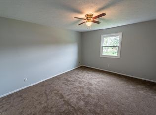 6060 Drexel St NW, Massillon, OH 44646