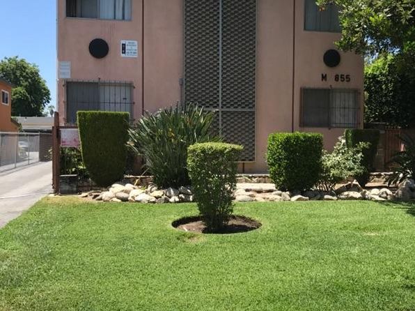 855 N Marengo Ave APT 2
