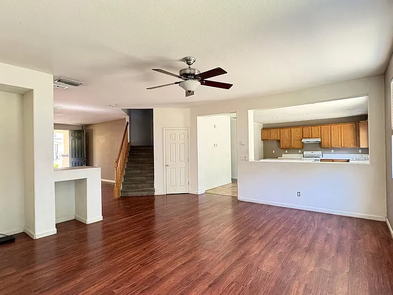 11557 Marissa Way — Photo 7