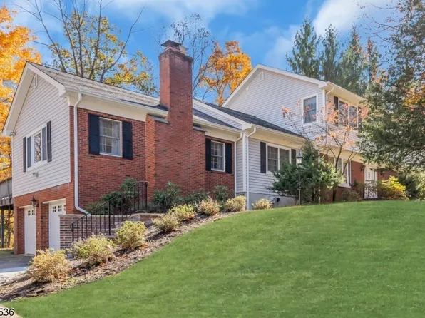 40 Ivy Pl, Wayne Twp., NJ 07470