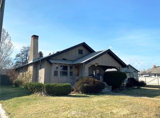 222 S Main St, Omak, WA 98841