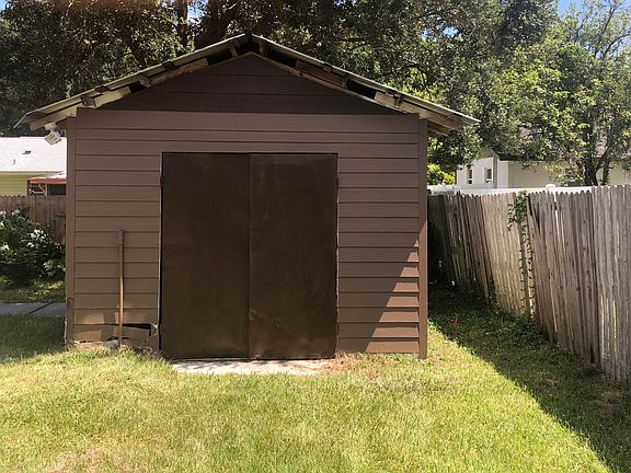 4th image of 614 Holley St