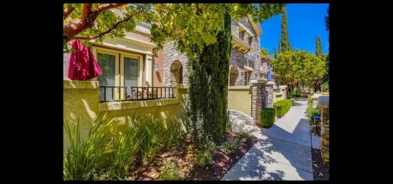 4655 Rimini Ct — Photo 3