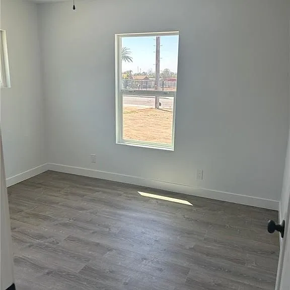 3863 California Ave — Photo 9