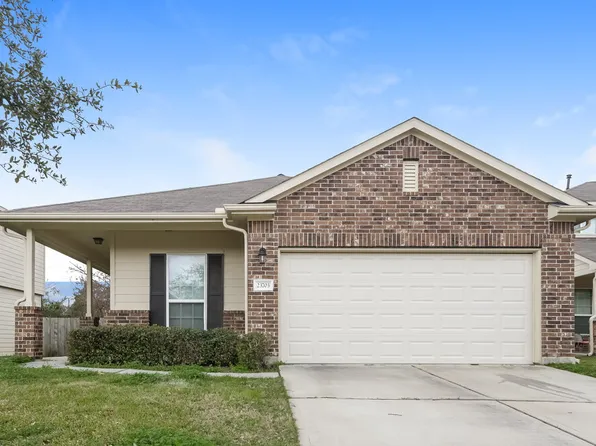 23703 Maple View Dr, Spring, TX 77373