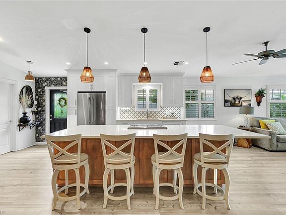 4th image of 5011 Kingston WAY