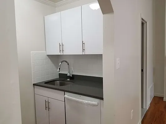 Rented by JMK Realty | media 6