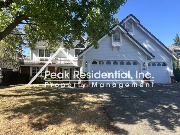2225 Banbury Cir, Roseville, CA 95661