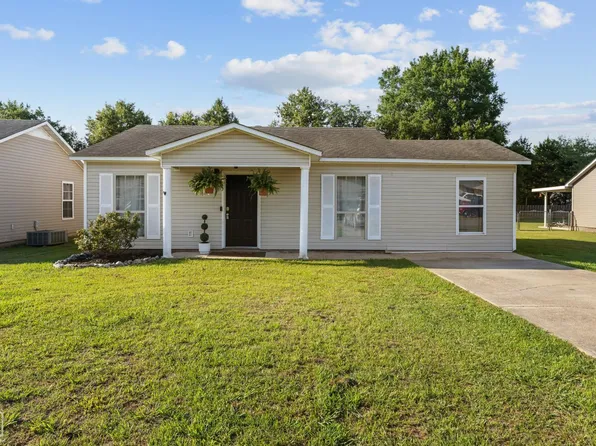 603 Meadow Ln, Paragould, AR 72450