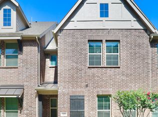 325 Baker Dr, Plano, TX 75074