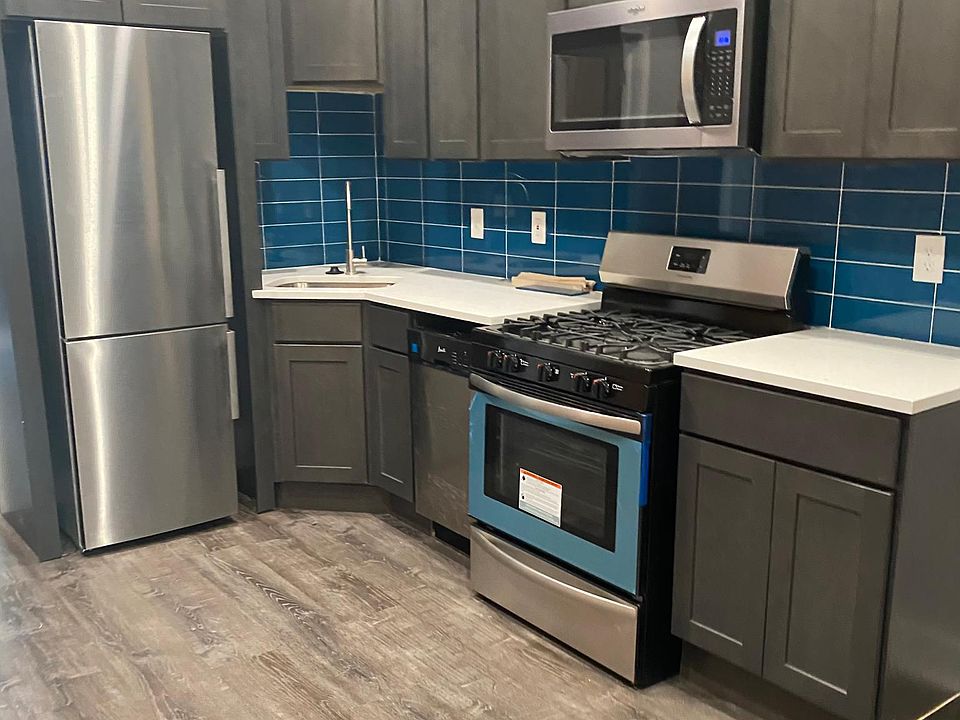 1st image of 3218 W Diamond St Floor 3