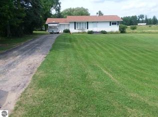 8580 Lavere Rd, Hale, MI 48739