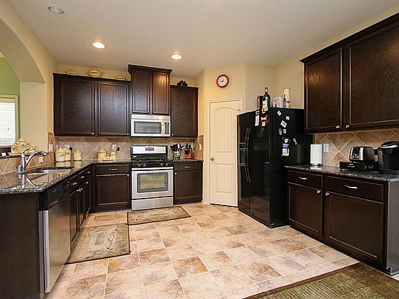 5th image of 12714 Pine Meadows St