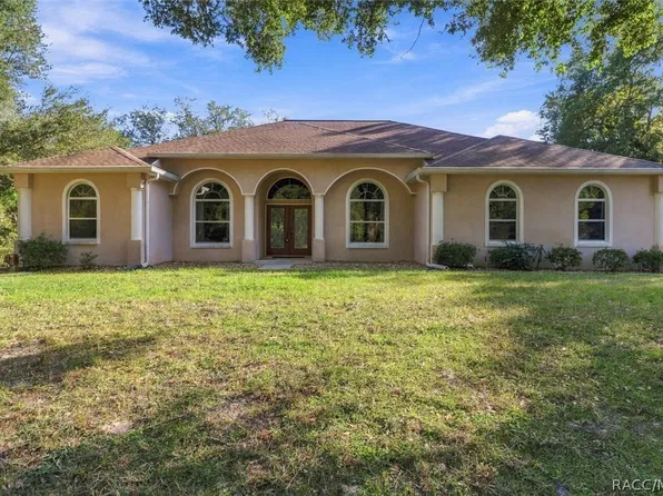 12710 W Baltic Ivy St, Crystal River, FL 34428
