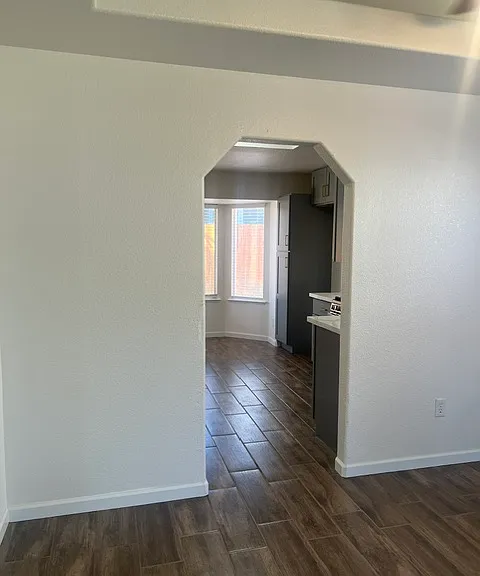 7304 Silver View Way — Photo 4