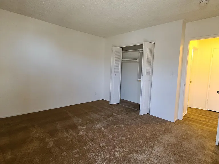 1681 Amberwood Dr #206 — Photo 11