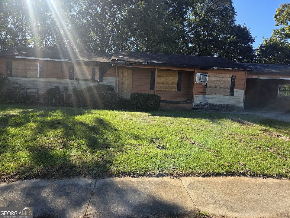 2nd image of 403 Williams St