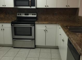 10901 NW 82nd St, Miami, FL 33178