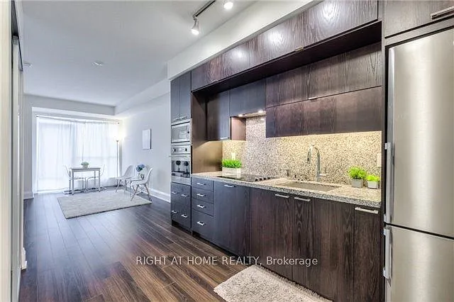 120 Harrison Garden Blvd #716 — Photo 3