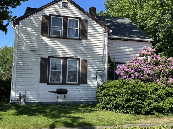 2 Lagasse Street, Rochester, NH 03867