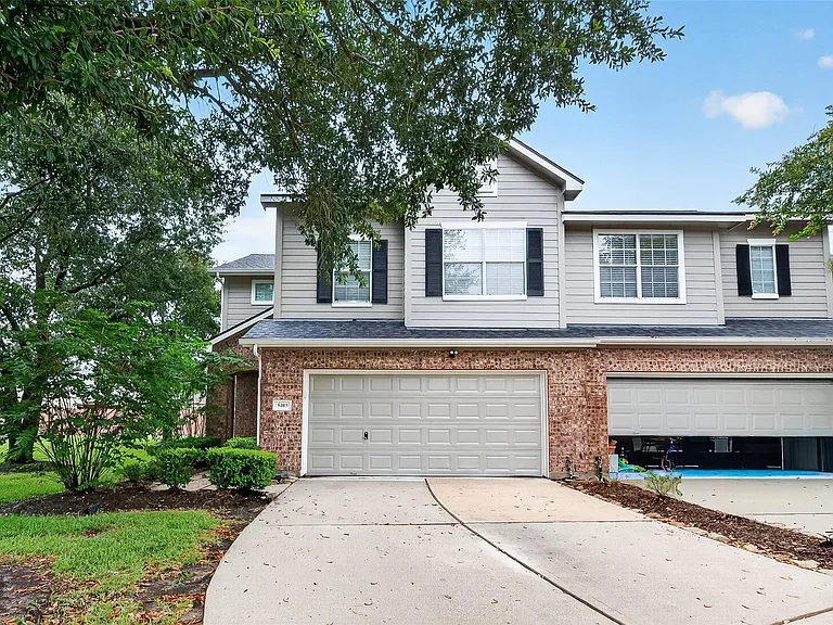 5403 Canyon Hollow Dr — Photo 2
