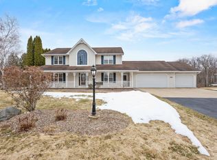 2443 Ravine Ct, Green Bay, WI 54313