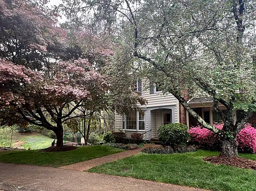 1000 Huntwood Ln Photo 1