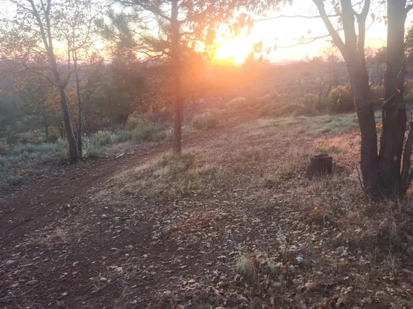 19855 Incense Cedar Trl, Groveland, CA 95321