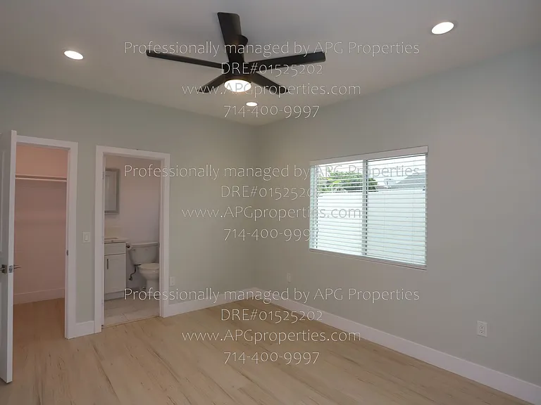 9565 Mansor Ave — Photo 21