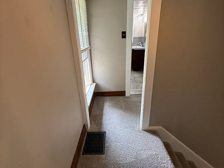 315 Shaffer Ave — Photo 9