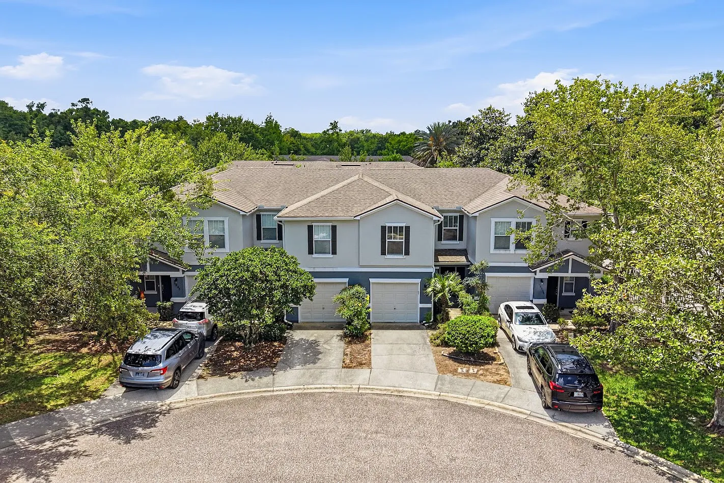 3 bed, 2.5 bath, 1400 sqft, $1,850 — Photo 3