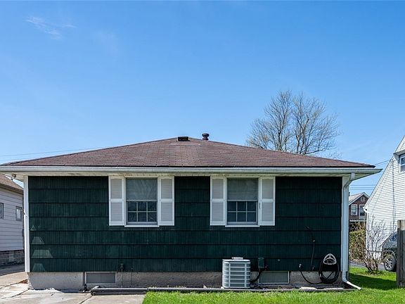 5th image of 153 Fremont Ave