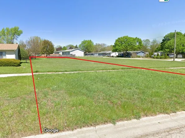 2213 Lakeview Ave, Ypsilanti, MI 48198