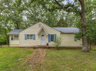 3814 Fountain City Rd, De Soto, MO
