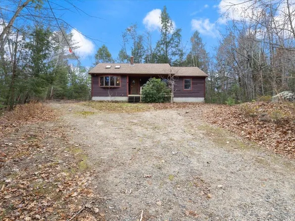 14 Nicola Road, Middleton, NH 03887