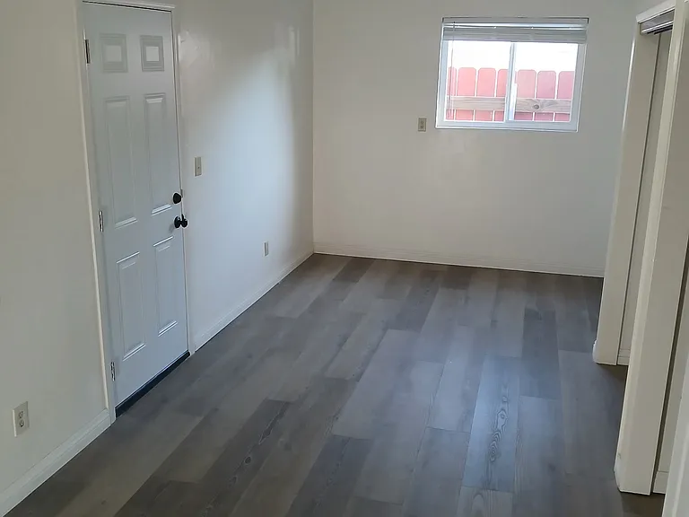3707 Harris St #1 — Photo 11