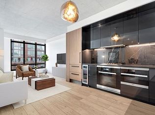 196 Orchard St #6B, New York, NY