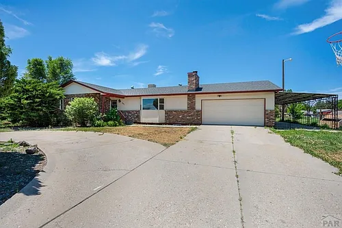 981 Tamarack Cir Photo 1