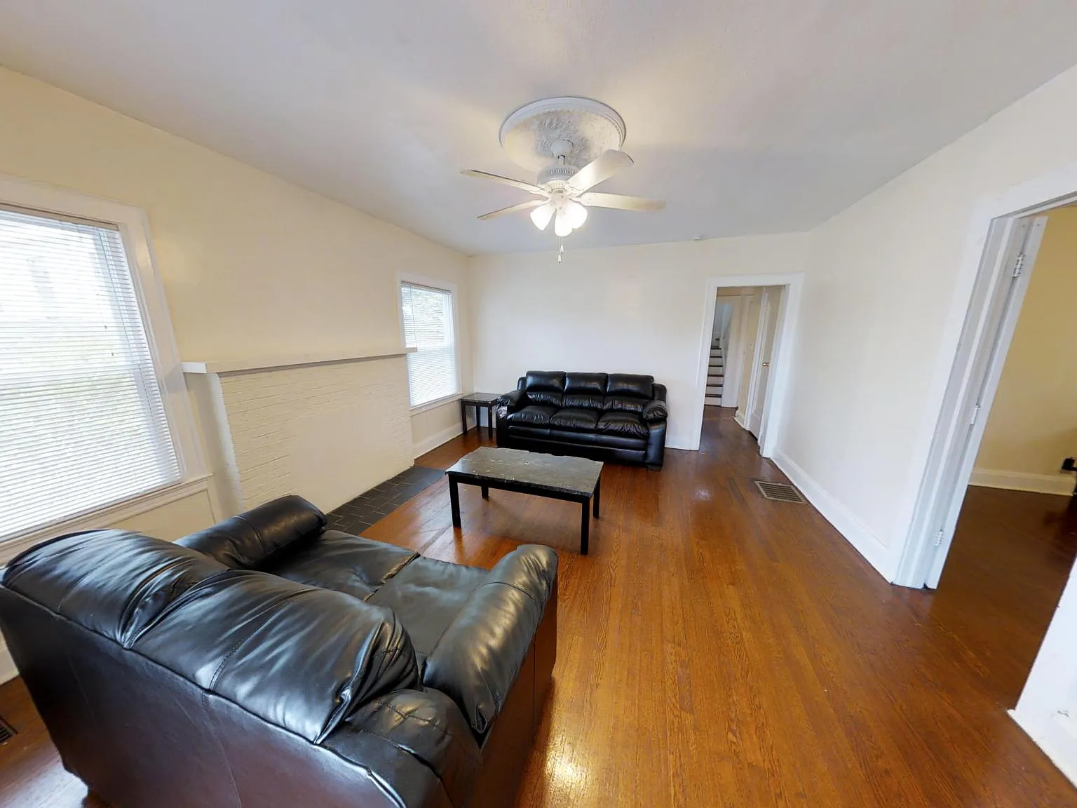 5 bed, $3,125 — Photo 4