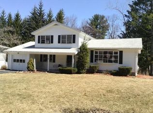 11 Brook St, Leominster, MA 01453