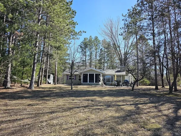 N229 County Rd N, Neshkoro, WI 54960