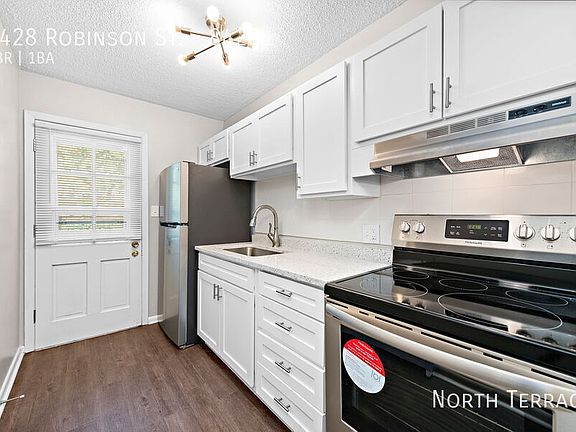 2nd image of 8428 Robinson St #8428