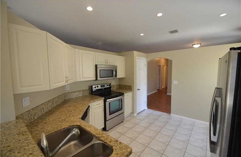 1st image of 1134 NW 171st Ter