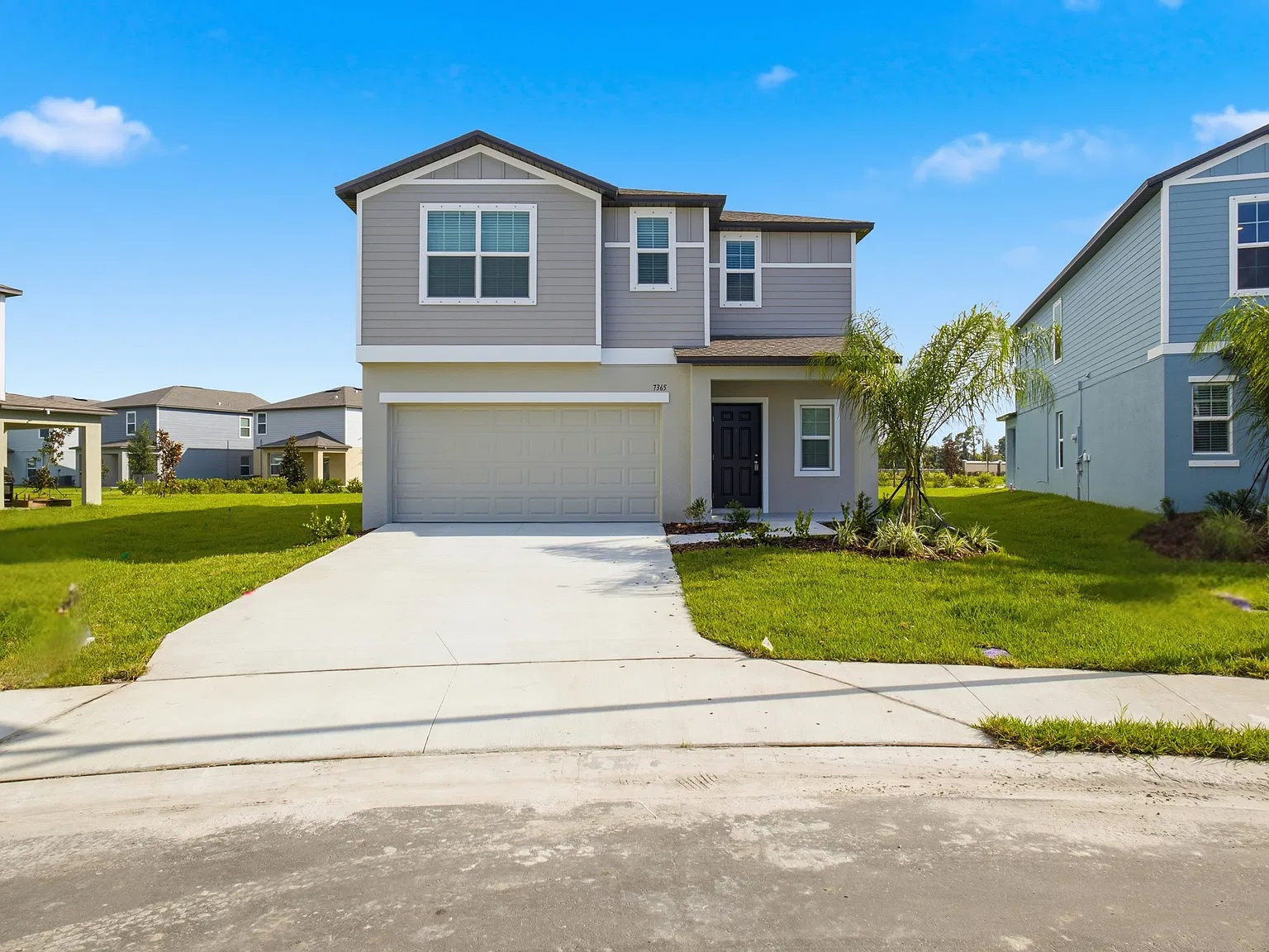 6 bed, 2941 sqft, $3,250 — Photo 1