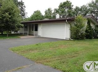 101 Aspen Dr, Marquette, MI 49855