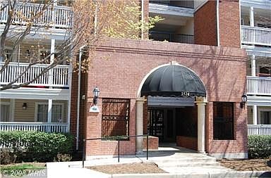 1st image of 1524 Lincoln Way APT 231