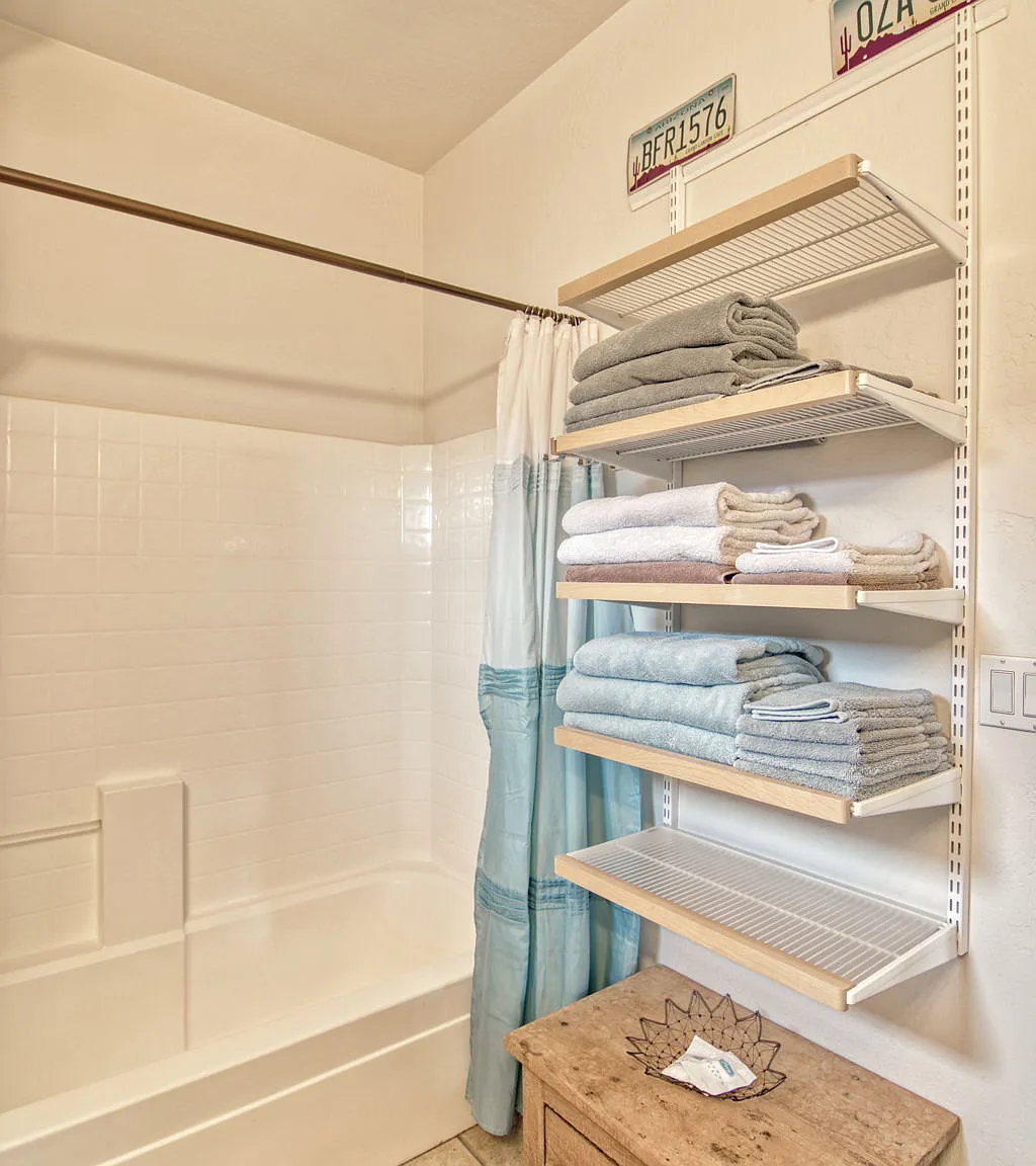 2 bed, 1240 sqft, $2,400 — Photo 4