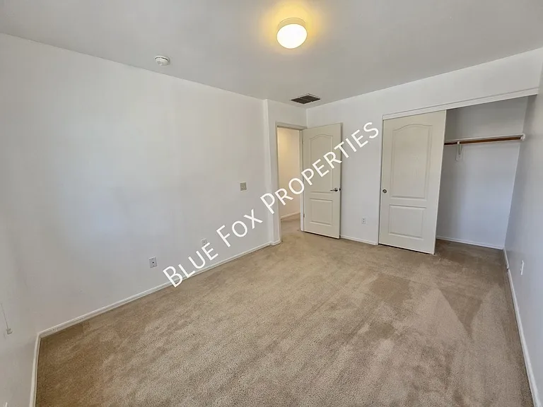 3534 W Goshen Dr — Photo 32